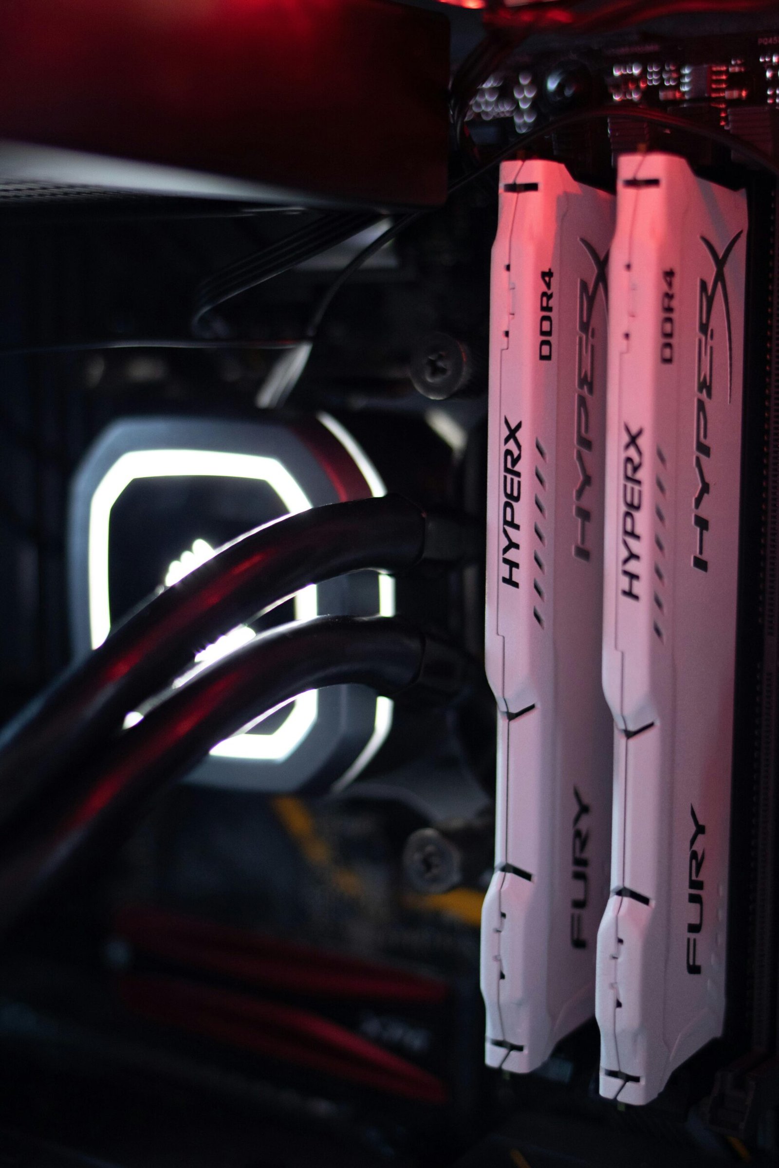 Dois módulos de memória RAM DDR4 em dual channel para melhorar o desempenho em jogos